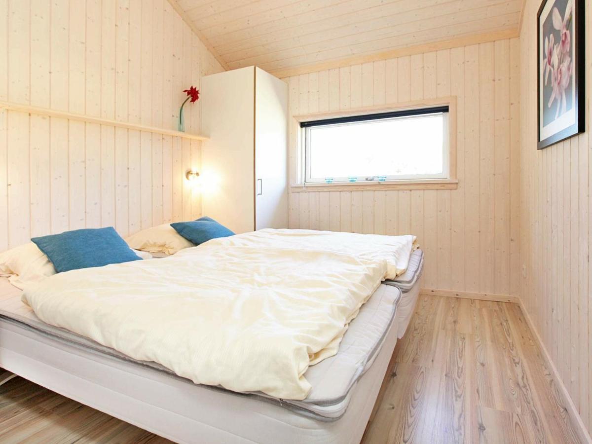 8 Person Holiday Home In Gro Enbrode Großenbrode Esterno foto
