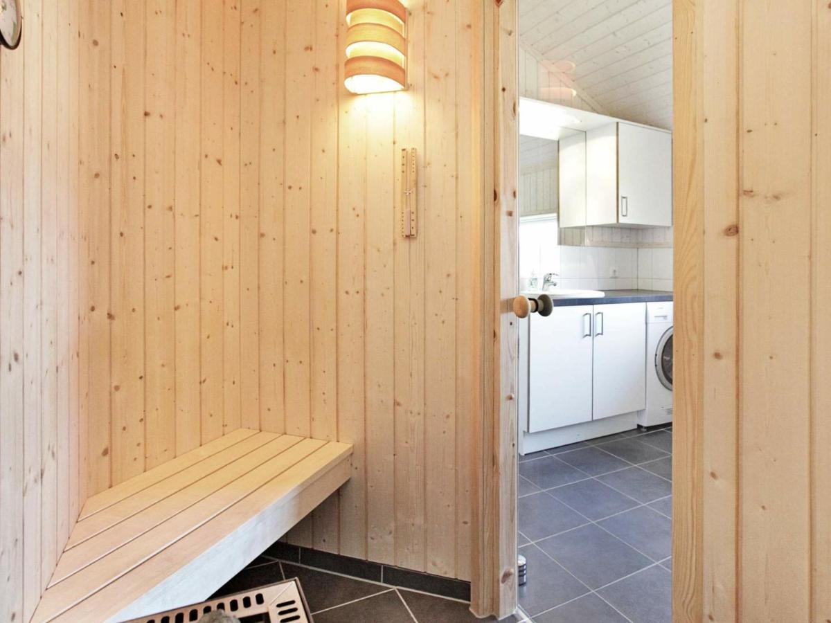 8 Person Holiday Home In Gro Enbrode Großenbrode Esterno foto