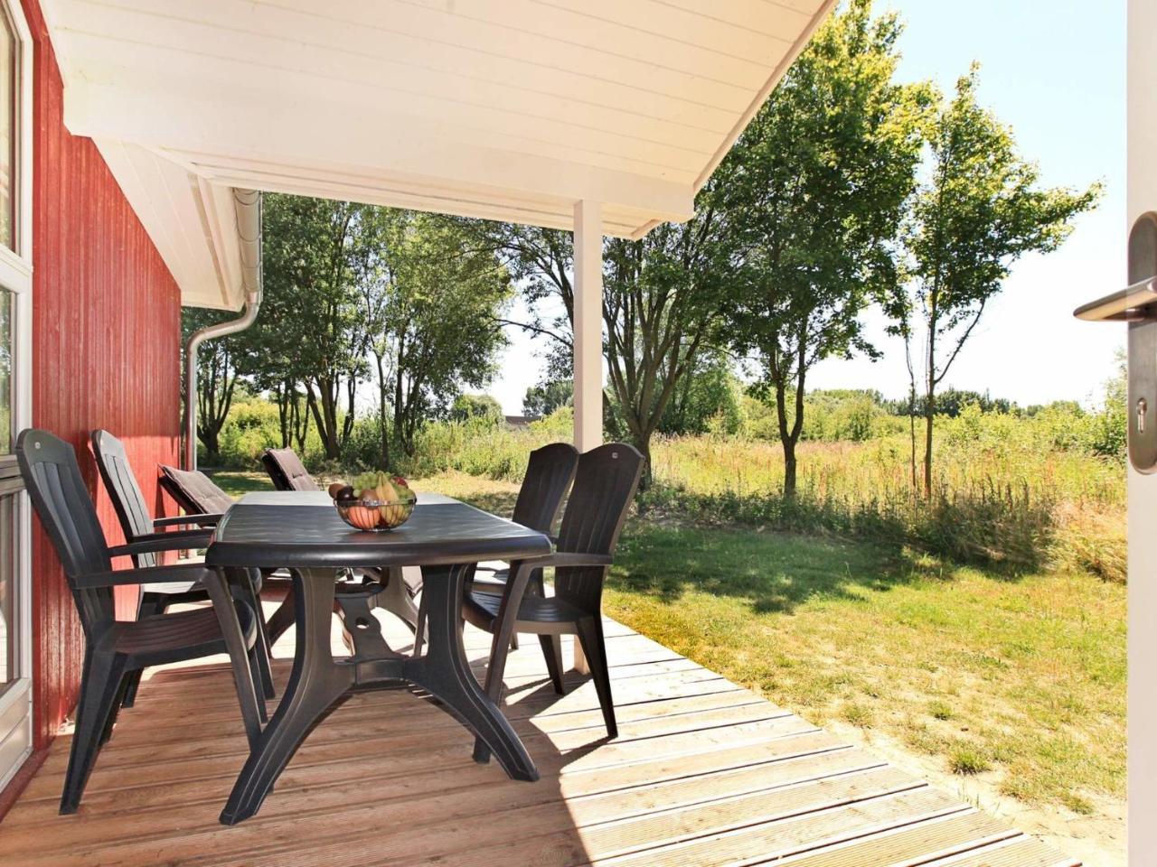 8 Person Holiday Home In Gro Enbrode Großenbrode Esterno foto